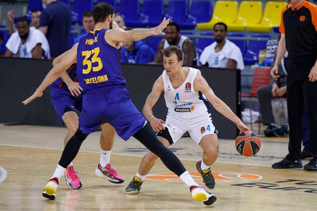 May 4, 2021, Barcelona, Spain: Kevin Pangos in action during the Turkish Airlines EuroLeague match between FC Barcelona, Barca and Zenit San Petersbourg at Palau Blaugrana in Barcelona, Spain. Barcelona Spain - ZUMAd159 20210504_zia_d159_052 Copyright: xDavidxRamirezx