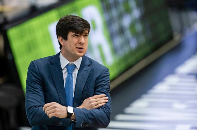 Head Coach Pedro Calles Towers 04 05 21, Hamburg Towers vs BG Göttingen, Hamburg Wilhelmsburg, edel optics Arena, easyCredit BBL, Basketball Bundesliga, season 2020 2021, 33 matchday Â