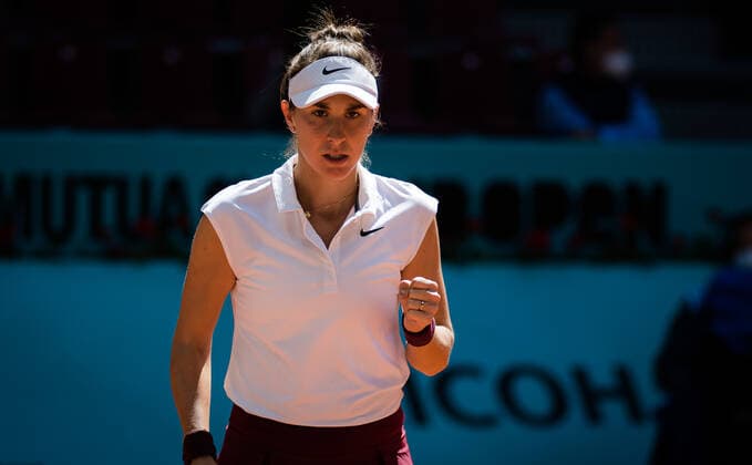 May 5, 2021, MADRID, MADRID, SPAIN: Belinda Bencic of Switzerland in action during the quarter-final match at the 2021 Mutua Madrid Open WTA, Tennis Damen 1000 tournament against Paula Badosa of Spain MADRID SPAIN - ZUMAa181 20210505_zaa_a181_061 Copyright: xRobxPrangex