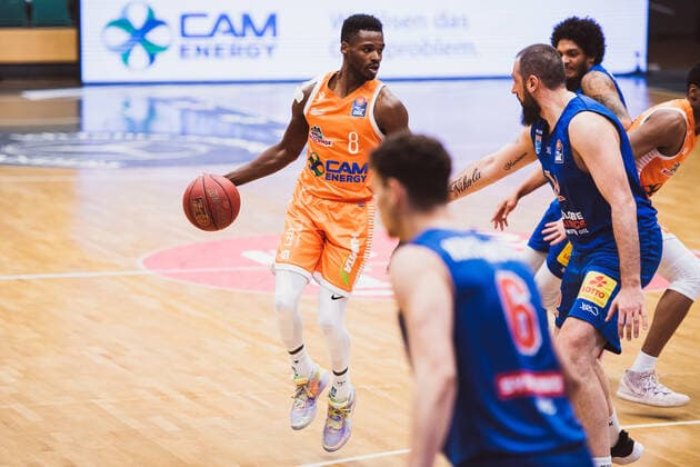 easyCredit BBL 33 Matchday RASTA Vechta vs SYNTAINICS MBC, 05 05 2021 Joshua Adam Young RASTA Vechta, 8 easyCredit BBL 33 Matchday RASTA Vechta vs SYNTAINICS MBC on 05 05 2021 in Vechta RASTA Dome , Germany, Copyright: xBEAUTIFULxSPORTS Neddermannx