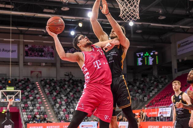 easyCredit BBL, Telekom Baskets Bonn vs Basketball Loewen Braunschweig, 05 05 2021 Isaiah Philmore Telekom Baskets Bonn 31 , easyCredit BBL, Telekom Baskets Bonn vs Basketball Loewen Braunschweig on 05 05 2021 at Telekom Dome Bonn, Bonn Nordrhein Westfalen Copyright: xBEAUTIFULxSPORTS Mueller-Laschetx