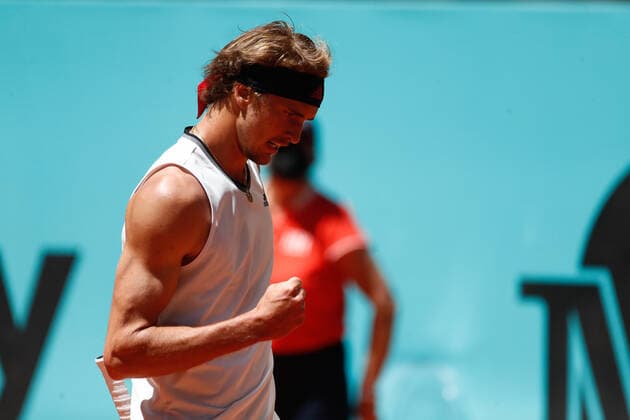 May 5, 2021, MADRID, MADRID, SPAIN: Alexander Zverev of Germany in action during his Men s Singles match, round of 32, against Kei Nishikori of Japan on the ATP, Tennis Herren Masters 1000 - Mutua Madrid Open 2021 at La Caja Magica on May 5, 2021 in Madrid, Spain. MADRID SPAIN - ZUMAa181 20210505_zaa_a181_155 Copyright: xOscarxJ.xBarrosox