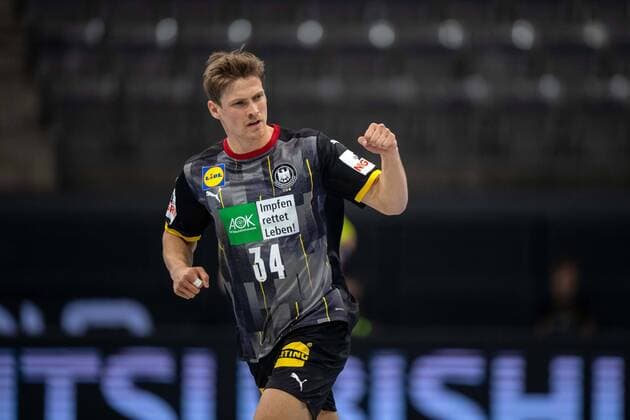 Handball Stuttgart 02 05 2021 International Match DHB Men Men EHF Euro 2022 Qualification Germany GER Estonia EST Rune Dahmke Germany, No 34 Cheers