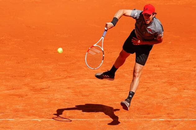 Dominic Thiem of Austria in action against Alex de Minaur of Australia during their Mutua Madrid Open round of 16 match held in Madrid, Spain, 06 May 2021. Mutua Madrid Open tennis tournament !ACHTUNG: NUR REDAKTIONELLE NUTZUNG!  Copyright: xCHEMAxMOYAx GRAF509 20210506-637559020785779363