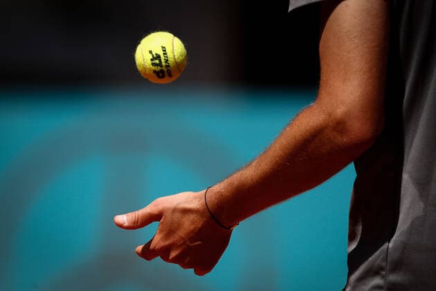 May 6, 2021, MADRID, MADRID, SPAIN: Dominic Thiem of Austria in action during his Men s Singles match, round of 16, against Alex de Minaur of Australia on the ATP, Tennis Herren Masters 1000 - Mutua Madrid Open 2021 at La Caja Magica on May 6, 2021 in Madrid, Spain. MADRID SPAIN - ZUMAa181 20210506_zaa_a181_008 Copyright: xOscarxJ.xBarrosox