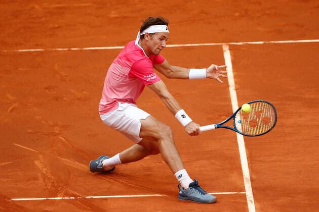 May 6, 2021, MADRID, MADRID, SPAIN: Casper Ruud of Norway in action during his Men s Singles match, round of 16, against Stefanos Tsitsipas of Greece on the ATP, Tennis Herren Masters 1000 - Mutua Madrid Open 2021 at La Caja Magica on May 6, 2021 in Madrid, Spain. MADRID SPAIN - ZUMAa181 20210506_zaa_a181_208 Copyright: xOscarxJ.xBarrosox