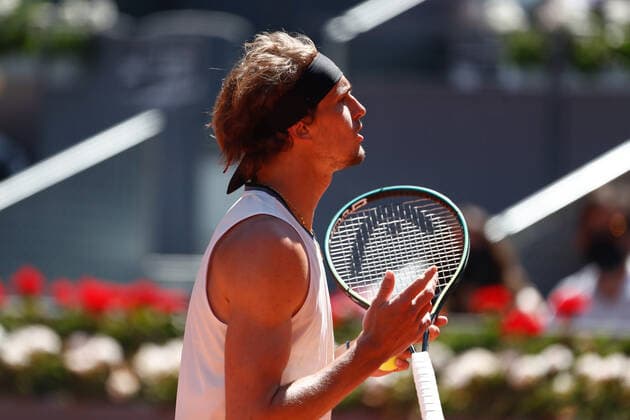 May 7, 2021, MADRID, MADRID, SPAIN: Alexander Zverev of Germany in action during his Men s Singles match, Quarter of Finals, against Rafael Nadal of Spain on the ATP, Tennis Herren Masters 1000 - Mutua Madrid Open 2021 at La Caja Magica on May 7, 2021 in Madrid, Spain. MADRID SPAIN - ZUMAa181 20210507_zaa_a181_023 Copyright: xOscarxJ.xBarrosox