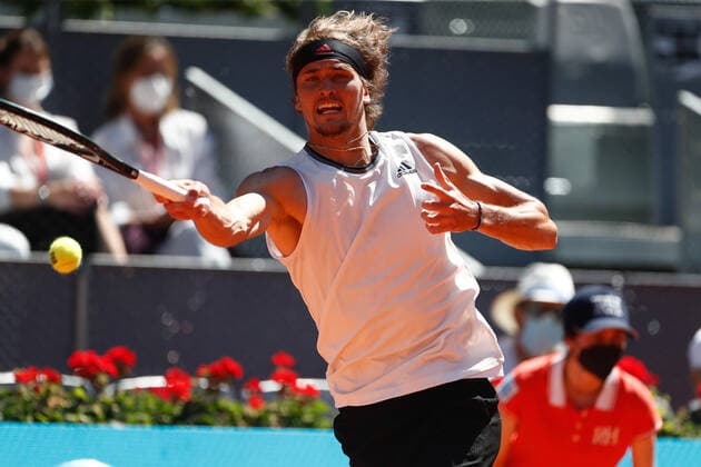 May 7, 2021, MADRID, MADRID, SPAIN: Alexander Zverev of Germany in action during his Men s Singles match, Quarter of Finals, against Rafael Nadal of Spain on the ATP, Tennis Herren Masters 1000 - Mutua Madrid Open 2021 at La Caja Magica on May 7, 2021 in Madrid, Spain. MADRID SPAIN - ZUMAa181 20210507_zaa_a181_058 Copyright: xOscarxJ.xBarrosox