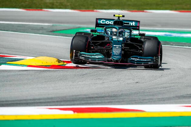 05 VETTEL Sebastian (ger), Aston Martin F1 AMR21, action during the Formula 1 Aramco Gran Premio De Espana 2021 from May 07 to 10, 2021 on the Circuit de Barcelona-Catalunya, in Montmelo, near Barcelona, Spain FORMULE 1 : Grand prix d Espagne - Barcelone - 08 05 2021 DPPI Panoramic  00121006__B2_1927