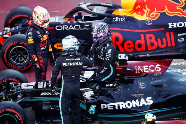 77 Valtteri Bottas FIN, Mercedes AMG Petronas F1 Team , 44 Lewis Hamilton GBR, Mercedes AMG Petronas F1 Team , 33 Max Verstappen NED, Red Bull Racing , F1 Grand Prix of Spain at Circuit de Barcelona Catalunya on May 8, 2021 in Barcelona, Spain Photo by HOCH ZWEI Barcelona Spain