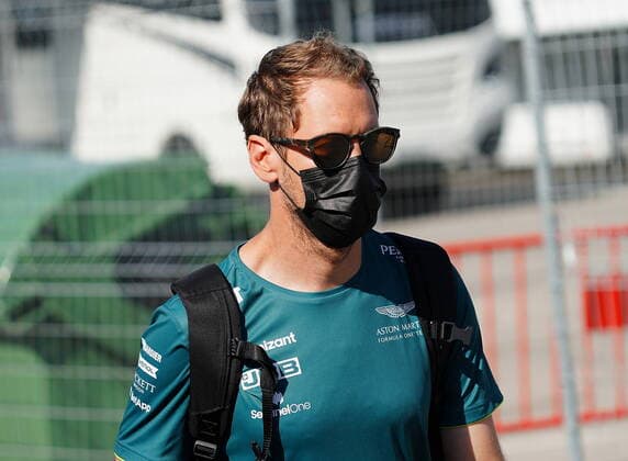 F1 Aramco Grand Prix of Spain 2021 09 05 2021, Circuit de Catalunya, Barcelona, F1 Aramco Grand Prix of Spain 2021 , pictured Sebastian Vettel DEU 5 , Aston Martin Cognizant Formula One Team nordphotoxGmbHx xBratic nph00250