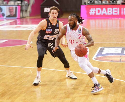 Basketball, BBL, Telekom Baskets Bonn - ratiopharm Ulm