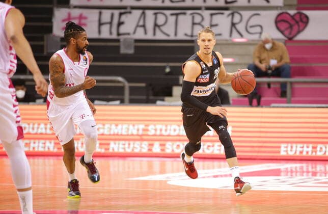 Alex Hamilton Telekom Baskets Bonn vs Thomas Klepeisz ratiopharm Ulm easyCredit BBL 1 Bundesliga , Season 2020 2021 , Matchday 34