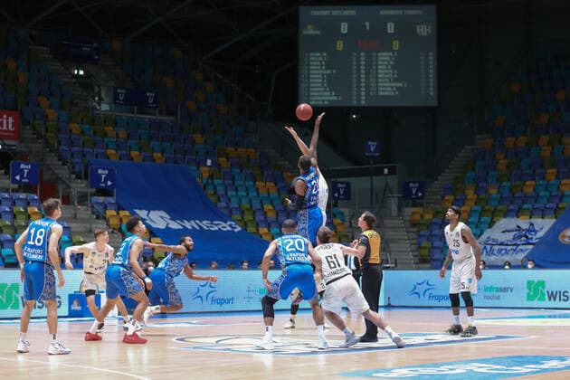 Murphy Kamari, Fraport Skyliners, 21 , , GER, Basketball,Fraport Skyliners EWE Baskets Oldenburg, 02 05 2021, Frankfurt Copyright: xEibner-Pressefoto UlrichxScherbaumx EP_usm