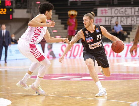 Gabriel de Oliveira Telekom Baskets Bonn vs Dylan Osetkowski ratiopharm Ulm easyCredit BBL 1 Bundesliga , Season 2020 2021 , Matchday 34