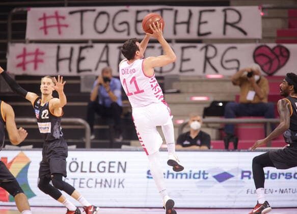Anthony DiLeo Telekom Baskets Bonn vs ratiopharm Ulm , posters Fans Together Heartberg easyCredit BBL 1 Bundesliga , season 2020 2021 , 34 matchday.