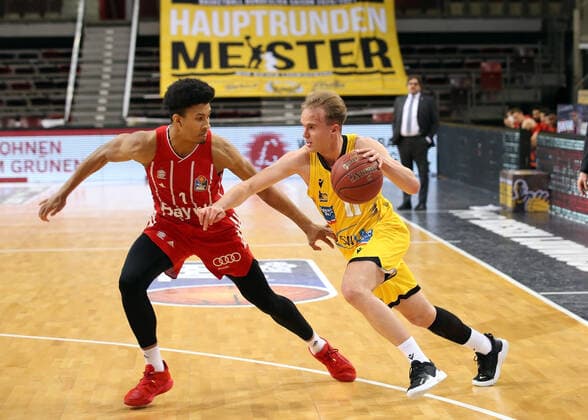 V li Jason George Bayern , Lukas Herzog Riesen MHP Riesen Ludwigsburg vs Bayern Munich Basketball Bundesliga 2020 2021 Ludwigsburg , GER, 02 05 2021,