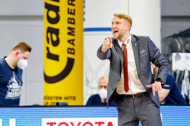 Headcoach Tuomas Iisalo HAKRO Merlins Crailsheim Brose Bamberg HAKRO Merlins Crailsheim easyCredit BBL Basketball Bundesliga Basketball Season 2020 21 34 Matchday, 09 05 2021 Bamberg, Brose Arena Copyright: DanielxLöb