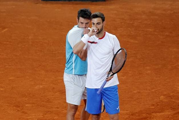Marcel Granollers of Spain (R) and Horacio Zeballos (L) of Argentina in action during the men s double final against Mate Pavic and Nikola Mektic of Croatia at the Mutua Madrid Open tennis tou?rnament in Madrid, Spain, 09 May 2021. Mutua Madrid Open tennis tou?rnament !ACHTUNG: NUR REDAKTIONELLE NUTZUNG!  Copyright: xChemaxMoyax GRAF3282 20210509-637561741944141765
