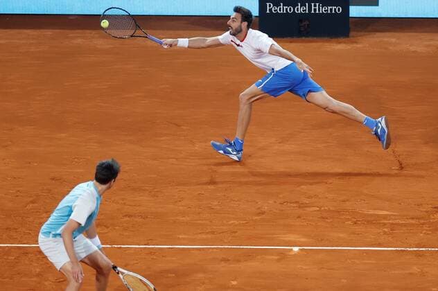 Marcel Granollers of Spain (R) and Horacio Zeballos (L) of Argentina in action during the men s double final against Mate Pavic and Nikola Mektic of Croatia at the Mutua Madrid Open tennis tou?rnament in Madrid, Spain, 09 May 2021. Mutua Madrid Open tennis tou?rnament !ACHTUNG: NUR REDAKTIONELLE NUTZUNG!  Copyright: xChemaxMoyax GRAF3300 20210509-637561747054973367