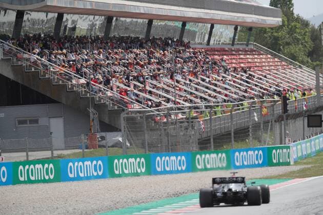 View of the audience during the Spain s Formula One Grand Prix at Barcelona-Catalunya racetrack in Montmelo, Barcelona, nort-eastern Spain, 09 May 2021. Spain s Formula One Grand Prix !ACHTUNG: NUR REDAKTIONELLE NUTZUNG!  Copyright: xAlejandroxGarcíax GRAFCAT2938 20210509-637561756592723099