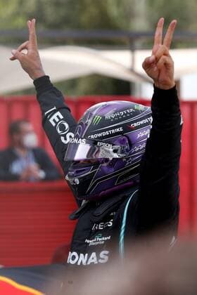 British driver Lewis Hamilton of Mercedes celebrates his victory in the Spain s Formula One Grand Prix at Barcelona-Catalunya racetrack in Montmelo, Barcelona, nort-eastern Spain, 09 May 2021. Spain s Formula One Grand Prix !ACHTUNG: NUR REDAKTIONELLE NUTZUNG!  Copyright: xAlejandroxGarcíax GRAFCAT2941 20210509-637561765129628706
