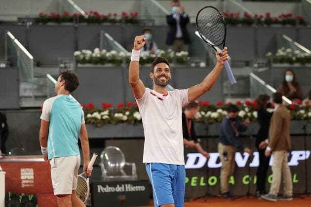 Marcel Granollers of Spain (R) and Horacio Zeballos (L) of Argentina celebrates after winning the men s double final against Mate Pavic and Nikola Mektic of Croatia at the Mutua Madrid Open tennis tou?rnament in Madrid, Spain, 09 May 2021. Mutua Madrid Open tennis tou?rnament !ACHTUNG: NUR REDAKTIONELLE NUTZUNG!  Copyright: xRodrigoxJimenezx GRAF3340 20210509-637561771882634923
