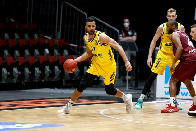 09 05 2021, easyCredit Basketball Bundesliga, BBL, season 2020 2021, men, Chemnitz Niners ALBA Berlin Johannes Thiemann, Alba Berlin Chemnitz Messe Chemnitz Sachsen Germany