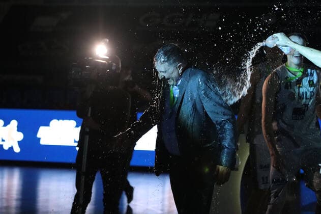 Water shower for Branislav Ignjatovic Head Coach, MLP Academics Heidelberg after the championship in the 2 final game in the BARMER 2 Basketball Bundesliga Pro A, MLP Academics Heidelberg Bayer Giants Leverkusen Heidelberg 09 05 21 Basketball , 09 05 2021, Heidelberg Germany xpxlax