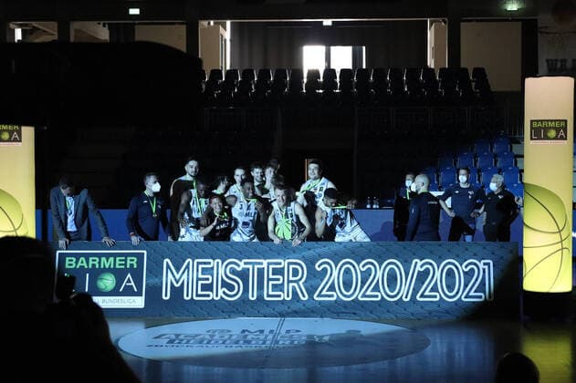 The team of MLP Academics Heidelberg is champion of the season 2020 2021 at the 2 final game in the BARMER 2 Basketball Bundesliga Pro A, MLP Academics Heidelberg Bayer Giants Leverkusen Heidelberg 09 05 21 Basketball , 09 05 2021, Heidelberg Germany. xpxlax