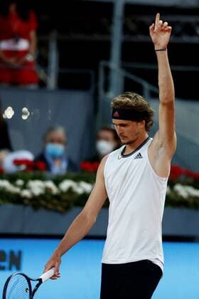 Alexander Zverev of Germany in action against Matteo Berrettini of Italy during the men s final at the Mutua Madrid Open tennis tou?rnament in Madrid, Spain, 09 May 2021. Mutua Madrid Open tennis tou?rnament !ACHTUNG: NUR REDAKTIONELLE NUTZUNG!  Copyright: xChemaxMoyax GRAF3571 20210509-637561918516418972