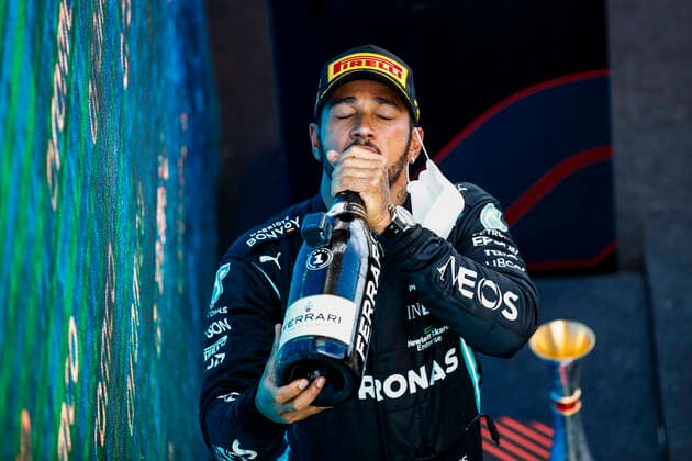 HAMILTON Lewis (gbr), Mercedes AMG F1 GP W12 E Performance, portrait during the Formula 1 Aramco Gran Premio De Espana 2021 from May 07 to 10, 2021 on the Circuit de Barcelona-Catalunya, in Montmelo, near Barcelona, Spain FORMULE 1 : Grand prix d Espagne - Barcelone - 09 05 2021 DPPI Panoramic 
