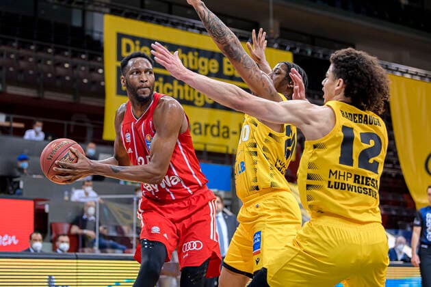 Ludwigsburg, Germany 09 May 2021 BBL 20 21 MHP Riesen Ludwigsburg vs FC Bayern Basketball v li JaJuan Johnson FC Bayern , Desi Rodriguez Ludwigsburg , Jonah Radebaugh Ludwigsburg Ludwigsburg MHP Arena Baden Württemberg Germany.