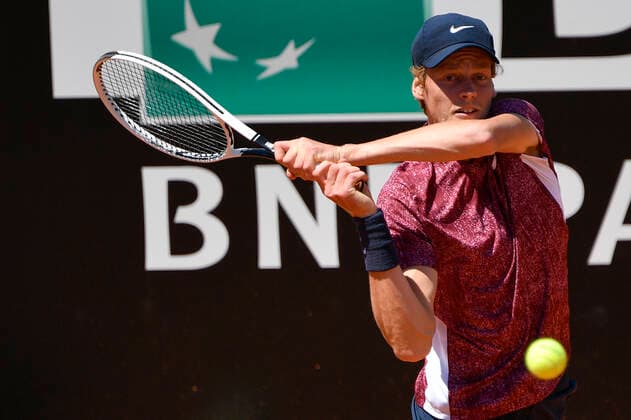 Photo Fabrizio Corradetti - LaPresse 10 05 2021 Roma (Italy) Tennis 1st round Ugo Humbert (FRA) vs Jannik Sinner (ITA) Internazionali BNL d Italia 2021 In the pic: Jannik Sinner  Copyright: xFabrizioxCorradetti LaPressex