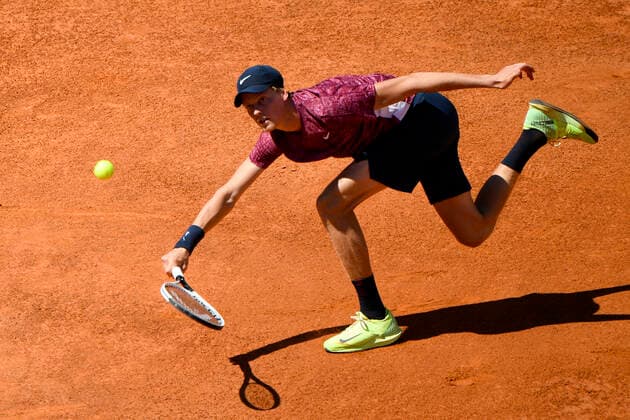 Photo Fabrizio Corradetti - LaPresse 10 05 2021 Roma (Italy) Tennis 1st round Ugo Humbert (FRA) vs Jannik Sinner (ITA) Internazionali BNL d Italia 2021 In the pic: Jannik Sinner  Copyright: xFabrizioxCorradetti LaPressex