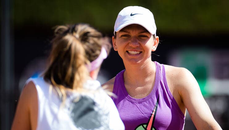 May 10, 2021, ROMA, ITALY: Simona Halep of Romania during practice ahead of the 2021 Internazionali BNL d Italia WTA, Tennis Damen 1000 tournament ROMA ITALY - ZUMAa181 20210510_zaa_a181_014 Copyright: xRobxPrangex