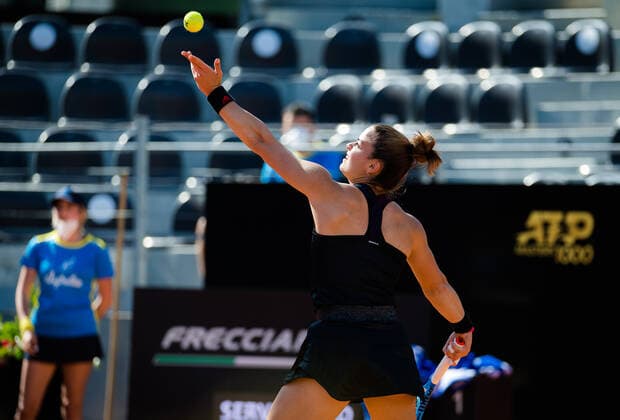 May 10, 2021, ROMA, ITALY: Maria Sakkari of Greece in action during the first round of the 2021 Internazionali BNL d Italia WTA, Tennis Damen 1000 tournament ROMA ITALY - ZUMAa181 20210510_zaa_a181_106 Copyright: xRobxPrangex