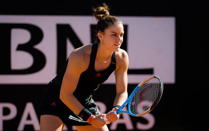 May 10, 2021, ROMA, ITALY: Maria Sakkari of Greece in action during the first round of the 2021 Internazionali BNL d Italia WTA, Tennis Damen 1000 tournament ROMA ITALY - ZUMAa181 20210510_zaa_a181_141 Copyright: xRobxPrangex