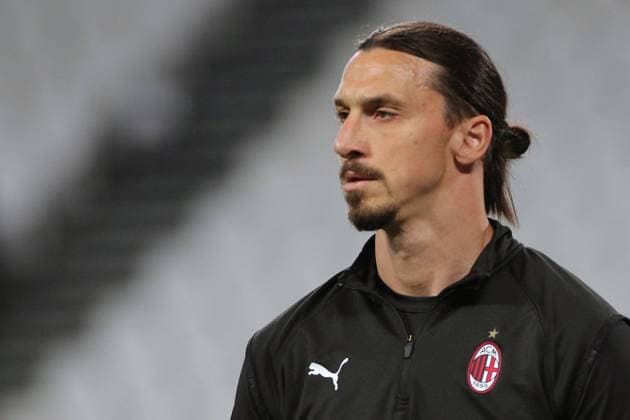 May 9, 2021, Turin, Italy: Turin, Italy, Allianz Stadium, May 09, 2021, Zlatan Ibrahimovic (AC Milan) during warmup during Juventus FC vs AC Milan - Italian football Serie A match Italian football Serie A match - Juventus FC vs AC Milan, turin, Italy - ZUMAl164 20210509_zsa_l164_359 Copyright: xClaudioxBenedettox