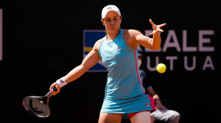 May 13, 2021, ROMA, ITALY: Ashleigh Barty of Australia in action during the third round of the 2021 Internazionali BNL d Italia WTA, Tennis Damen 1000 tournament against Veronika Kudermetova of Russia ROMA ITALY - ZUMAa181 20210513_zaa_a181_023 Copyright: xRobxPrangex