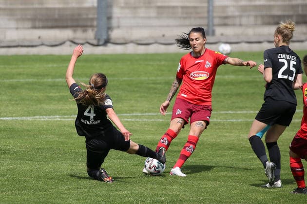 13 05 2021 2 BL 6 Spieltag Eintracht Frankfurt II 1 FC Köln v l , Kara Bathmann Eintracht Frankfurt II , Francesca Calo 1 FC Köln , Zweikampf, Action, Aktion, Battles for the Ball DFL DFB REGULATIONS PROHIBIT ANY USE OF PHOTOGRAPHS as IMAGE SEQUENCES and or QUASI VIDEO Copyright: JoaquimxFerreira