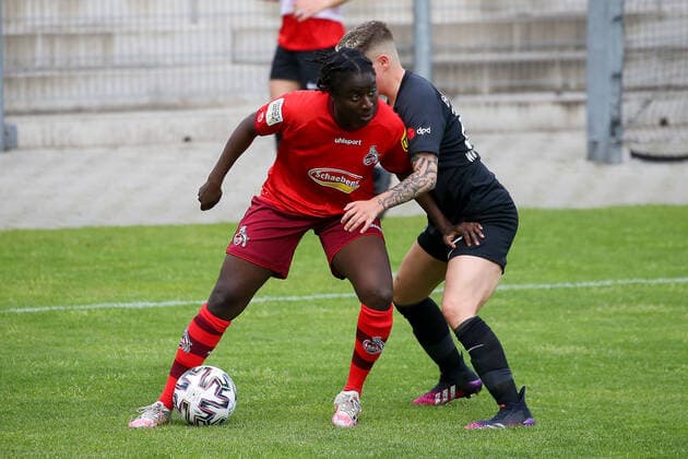13 05 2021 2 BL 6 Spieltag Eintracht Frankfurt II 1 FC Köln v l , Eunice Beckmann 1 FC Köln , Fabienne Walaschewski Eintracht Frankfurt II , Zweikampf, Action, Aktion, Battles for the Ball DFL DFB REGULATIONS PROHIBIT ANY USE OF PHOTOGRAPHS as IMAGE SEQUENCES and or QUASI VIDEO Copyright: JoaquimxFerreira