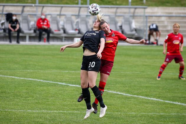 13 05 2021 2 BL 6 Spieltag Eintracht Frankfurt II 1 FC Köln v l , Vanessa Nagy Eintracht Frankfurt II , Marith Kristin Müller Priessen 1 FC Köln , header, header duel DFL DFB REGULATIONS PROHIBIT ANY USE OF PHOTOGRAPHS as IMAGE SEQUENCES and or QUASI VIDEO Copyright: JoaquimxFerreira