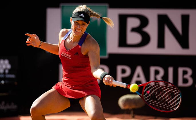 Sport Themen der Woche KW19 Sport Bilder des Tages May 13, 2021, ROMA, ITALY: Angelique Kerber of Germany in action during her third-round match at the 2021 Internazionali BNL d Italia WTA, Tennis Damen 1000 tournament against Jelena Ostapenko of Latvia ROMA ITALY - ZUMAa181 20210513_zaa_a181_107 Copyright: xRobxPrangex