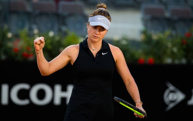 May 13, 2021, ROMA, ITALY: Elina Svitolina of the Ukraine in action during her third-round match at the 2021 Internazionali BNL d Italia WTA, Tennis Damen 1000 tournament against Garbine Muguruza of ROMA ITALY - ZUMAa181 20210513_zaa_a181_142 Copyright: xRobxPrangex