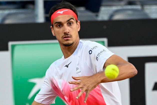 Photo Fabrizio Corradetti - LaPresse 13 05 2021 Roma (Italy) Tennis 3nd round Dominic Thiem (AUT) vs Lorenzo Sonego (ITA) Internazionali BNL d Italia 2021 In the pic: Lorenzo Sonego Foto Fabrizio Corradetti - LaPresse 13 05 2021 Roma ( Italia) Sport Tennis 3& xb0; turno Dominic Thiem (AUT) vs Lorenzo Sonego (ITA) Internazionali BNL d Italia 2021 Nella foto: Lorenzo Sonego Photo Fabrizio Corradetti - LaPresse 13 05 2021 Roma (Italy) Sport Tennis 3nd round Dominic Thiem (AUT) vs Lorenzo Sonego (ITA) Internazionali BNL d Italia 2021 In the pic: Lorenzo Sonego  Copyright: xFabrizioxCorradetti LaPressex