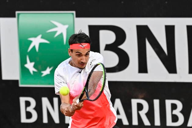 Photo Fabrizio Corradetti - LaPresse 13 05 2021 Roma (Italy) Tennis 3nd round Dominic Thiem (AUT) vs Lorenzo Sonego (ITA) Internazionali BNL d Italia 2021 In the pic: Lorenzo Sonego Foto Fabrizio Corradetti - LaPresse 13 05 2021 Roma ( Italia) Sport Tennis 3& xb0; turno Dominic Thiem (AUT) vs Lorenzo Sonego (ITA) Internazionali BNL d Italia 2021 Nella foto: Lorenzo Sonego Photo Fabrizio Corradetti - LaPresse 13 05 2021 Roma (Italy) Sport Tennis 3nd round Dominic Thiem (AUT) vs Lorenzo Sonego (ITA) Internazionali BNL d Italia 2021 In the pic: Lorenzo Sonego  Copyright: xFabrizioxCorradetti LaPressex