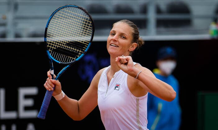 Sport Bilder des Tages May 14, 2021, ROMA, ITALY: Karolina Pliskova of the Czech Republic in action during her quarter-final match at the 2021 Internazionali BNL d Italia WTA, Tennis Damen 1000 tournament ROMA ITALY - ZUMAa181 20210514_zaa_a181_052 Copyright: xRobxPrangex