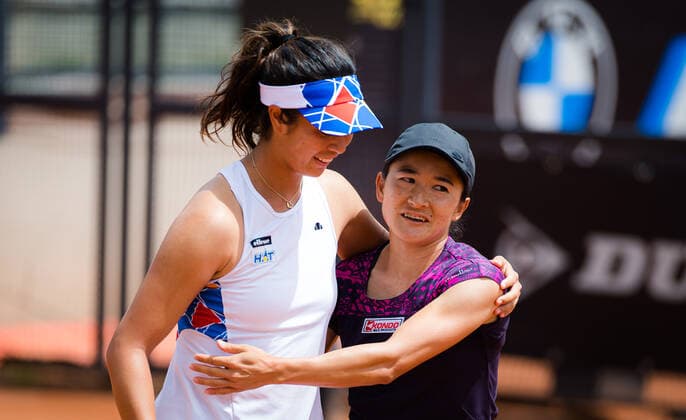 May 14, 2021, ROMA, ITALY: Shuko Aoyama & Ena Shibahara of Japan in action during the doubles quarter-final at the 2021 Internazionali BNL d Italia WTA, Tennis Damen 1000 tournament ROMA ITALY - ZUMAa181 20210514_zaa_a181_072 Copyright: xRobxPrangex