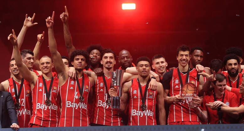 16 05 2021, BBL, Top Four for the German Cup, FCB Basketball vs Alba Berlin, Audi Dome Muenchen, Basketball, Sport, in the picture FCB Basketball German Cup Winner 2021